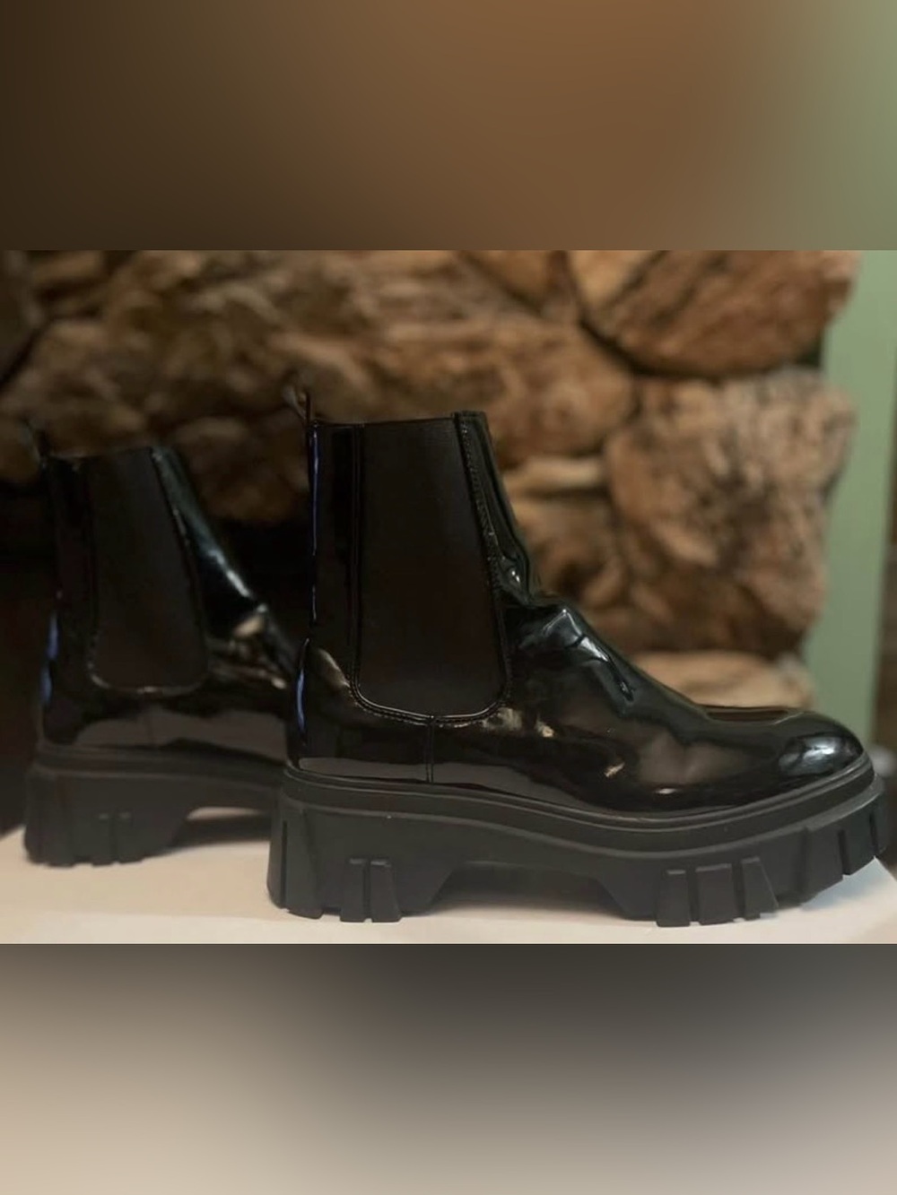Chinese Laundry Black Patent Platform Chelsea Boots - Women’s U.S. Size 10
